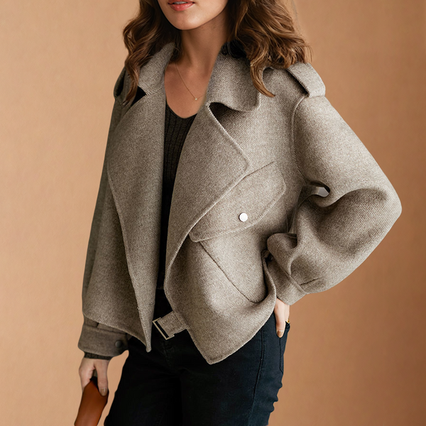 Damska krótka kurtka z klamrą-Jacket for women-Olave