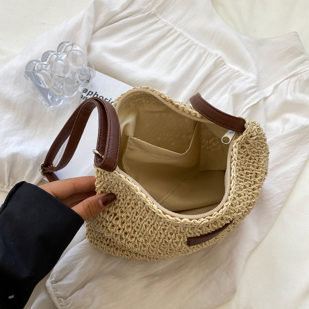 Damska pleciona torebka na ramię z naszywką i paskiem-Accessories for Women-Olave