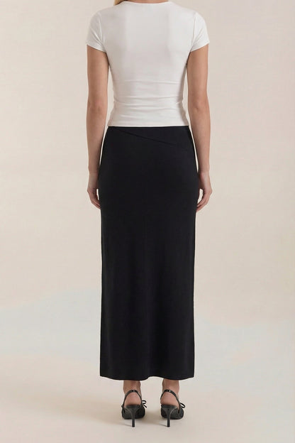 Damska spódnica o kopertowym kroju z rozcięciem i wysokim stanem-Skirt for women-Olave