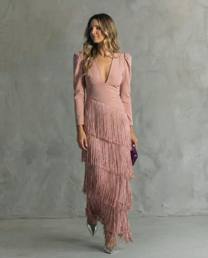 Damska sukienka maxi z dekoltem w serek i frędzlami-Maxi Dress-Olave