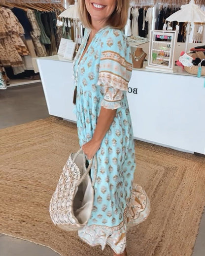 Damska sukienka midi w kwiaty z dekoltem w serek-Midi Dress-Olave