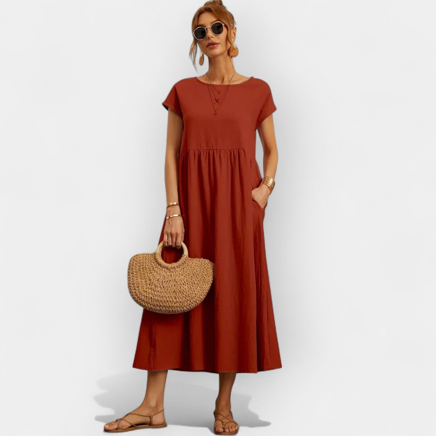 Damska sukienka midi z krótkim rękawem i kieszeniami bocznymi-Midi Dress-Olave