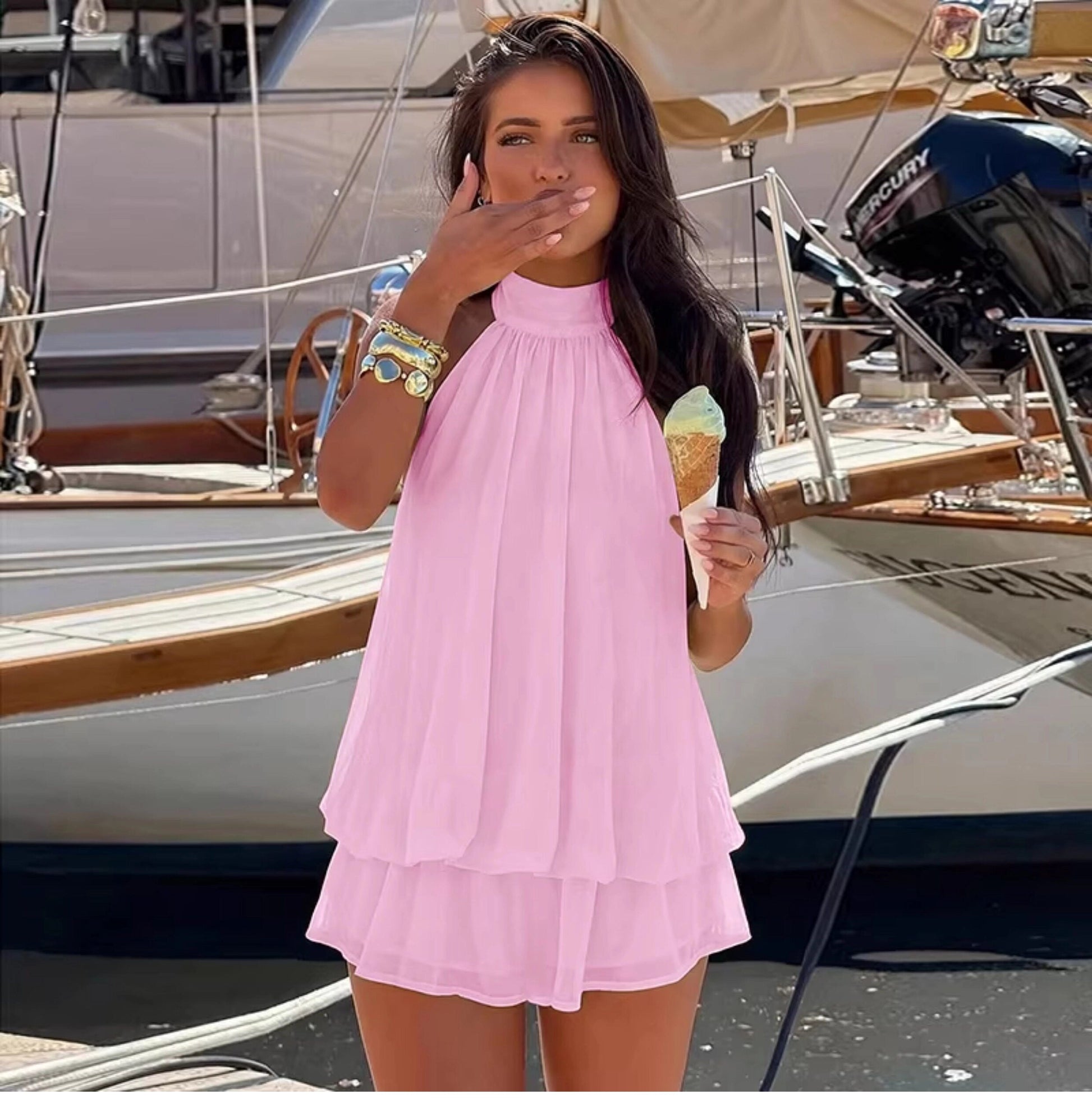 Damska sukienka mini bez rękawów z dekoltem typu halter-Mini Dress-Olave