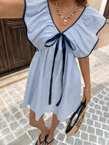 Damska sukienka mini w paski z falbankami przy rękawach-Mini Dress-Olave