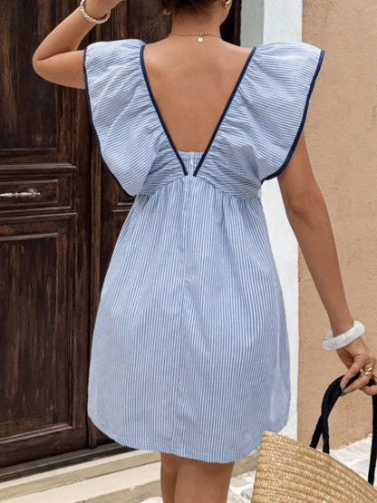 Damska sukienka mini w paski z falbankami przy rękawach-Mini Dress-Olave