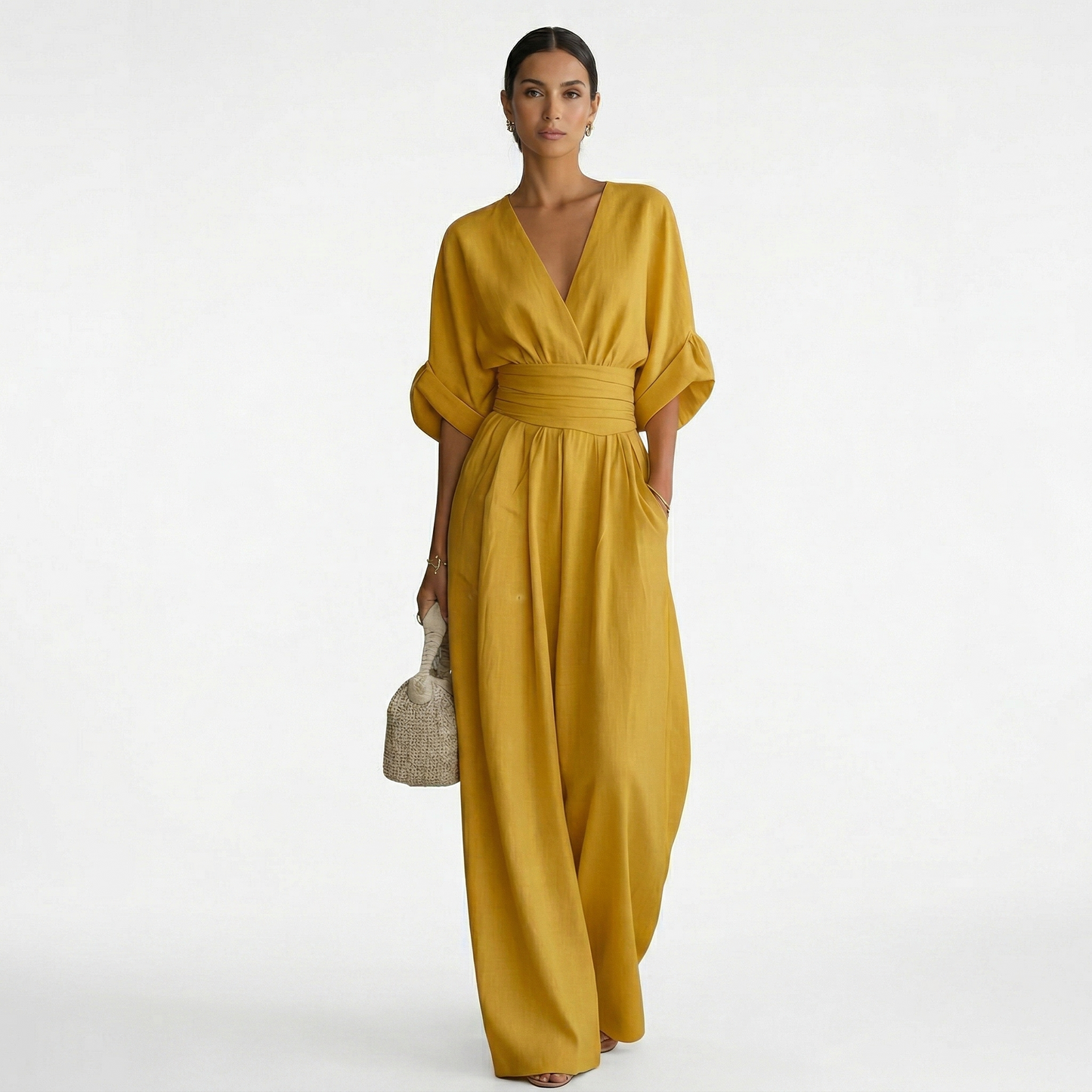 Damski kombinezon z dekoltem w serek i szerokimi nogawkami oraz paskiem w talii-Jumpsuits for women-Olave