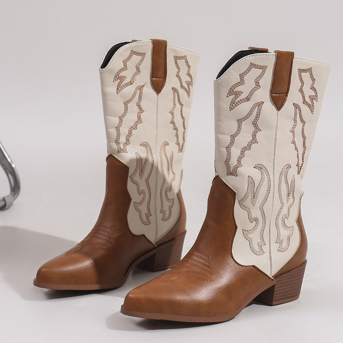 Damskie dwukolorowe kowbojki w stylu western-Footwear for women-Olave