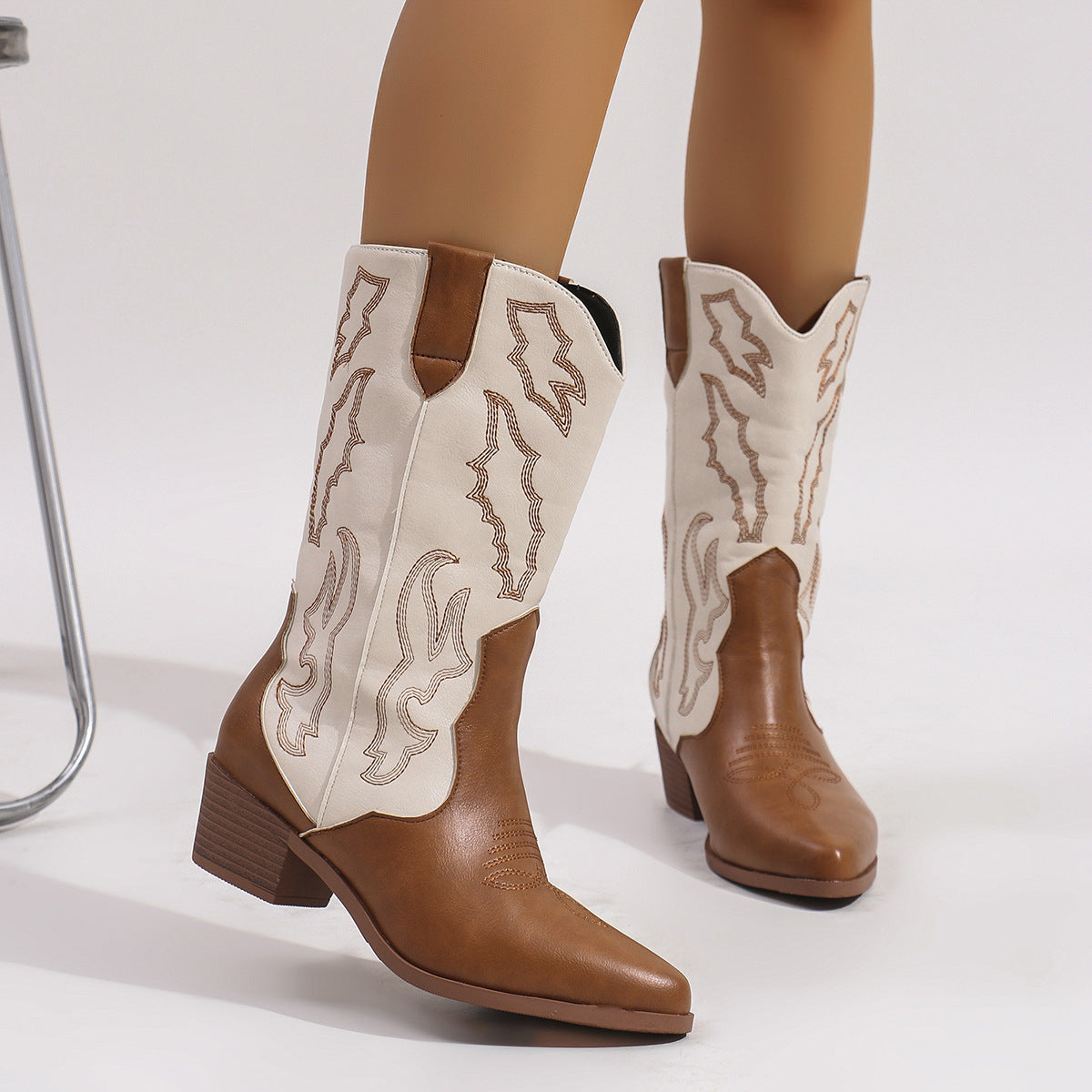 Damskie dwukolorowe kowbojki w stylu western-Footwear for women-Olave