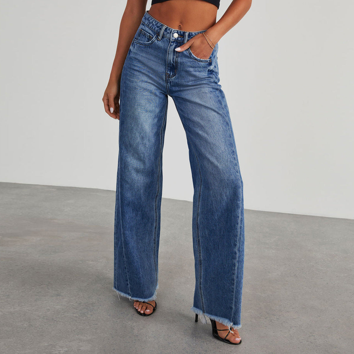 Damskie jeansy z wysokim stanem i szerokimi nogawkami z surowym wykończeniem-Pants for Women-Olave