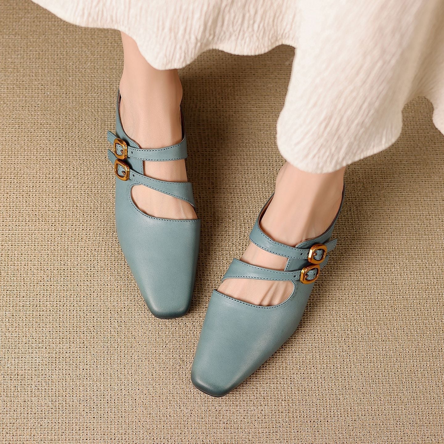 Damskie klapki z kwadratowym noskiem i dwoma paskami-Footwear for women-Olave