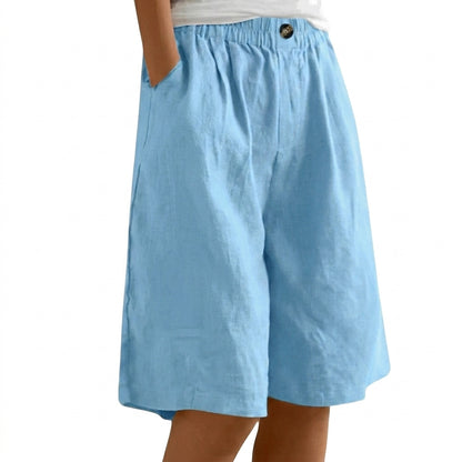 Damskie krótkie spodenki z szerokimi nogawkami i elastycznym pasem oraz guzikiem-Shorts for women-Olave