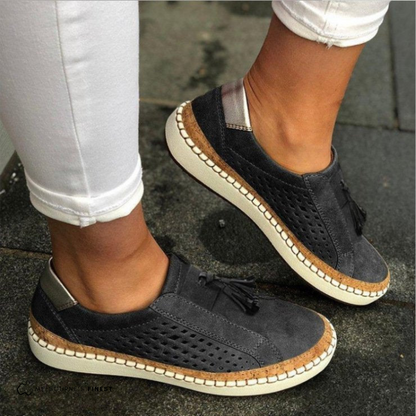 Damskie mokasyny wsuwane z chwostem-Footwear for women-Olave