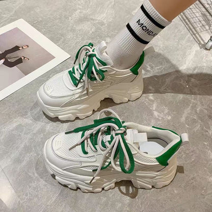 Damskie sneakersy na masywnej platformie z panelami z siateczki-Footwear for women-Olave