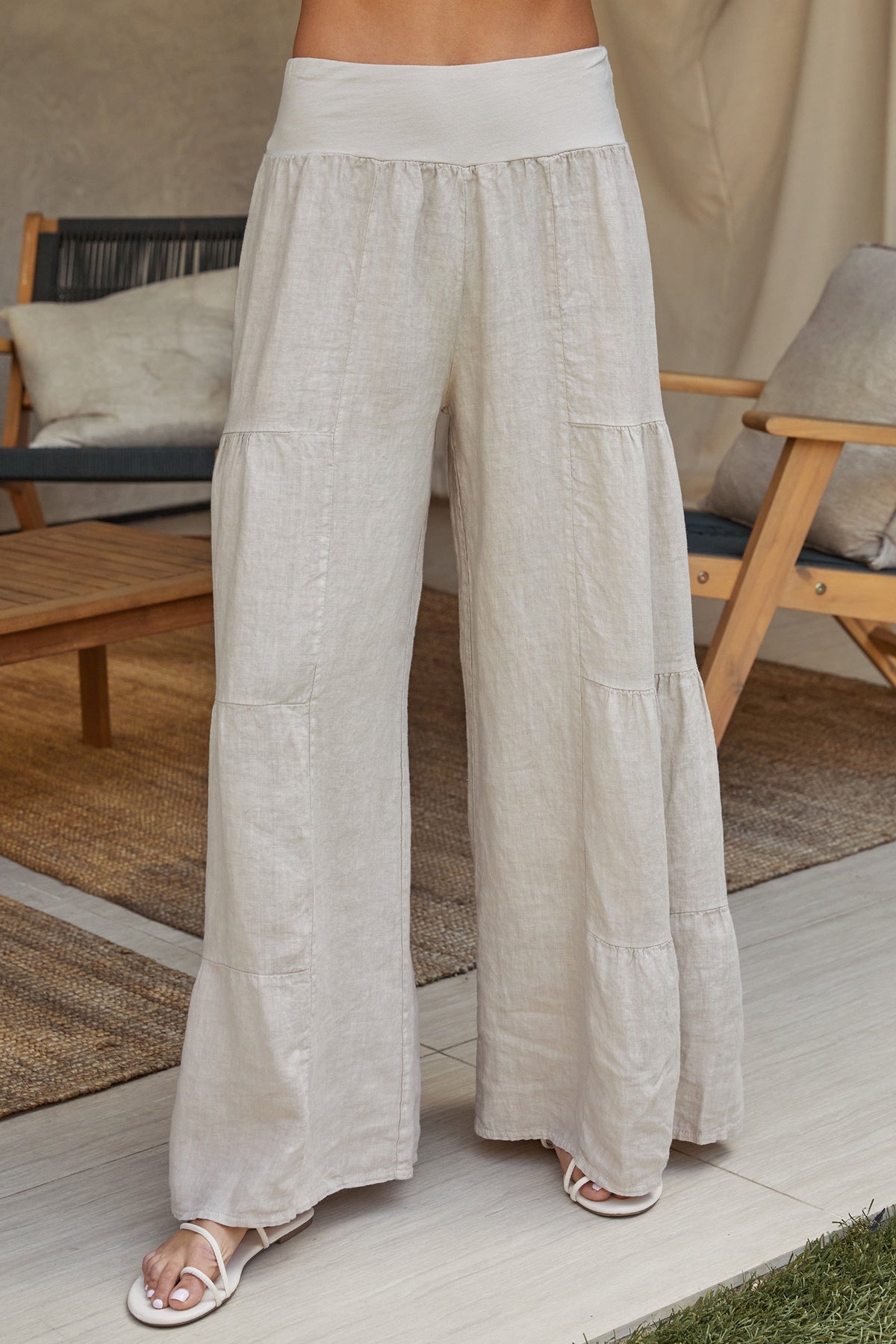 Damskie spodnie palazzo z szerokimi nogawkami i falbanami-Pants for Women-Olave