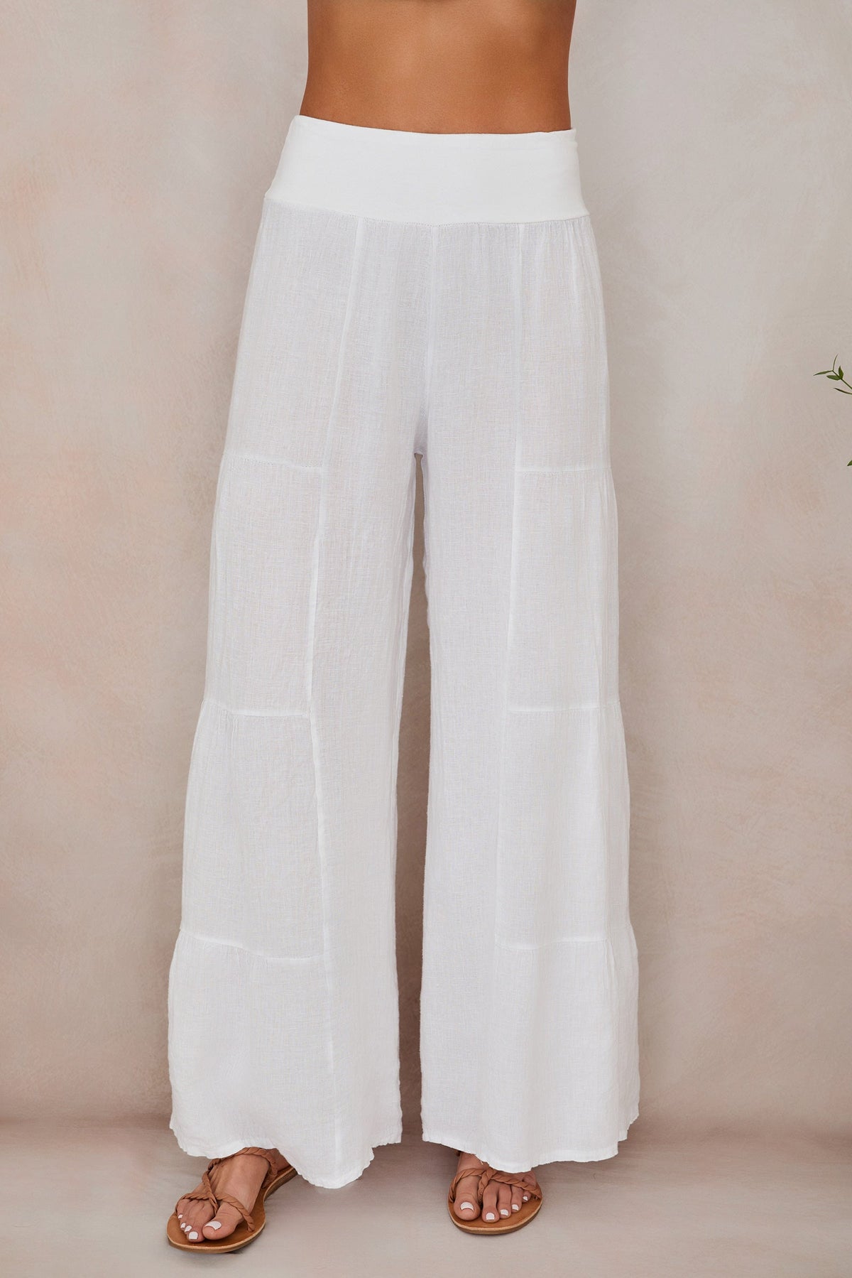 Damskie spodnie palazzo z szerokimi nogawkami i falbanami-Pants for Women-Olave