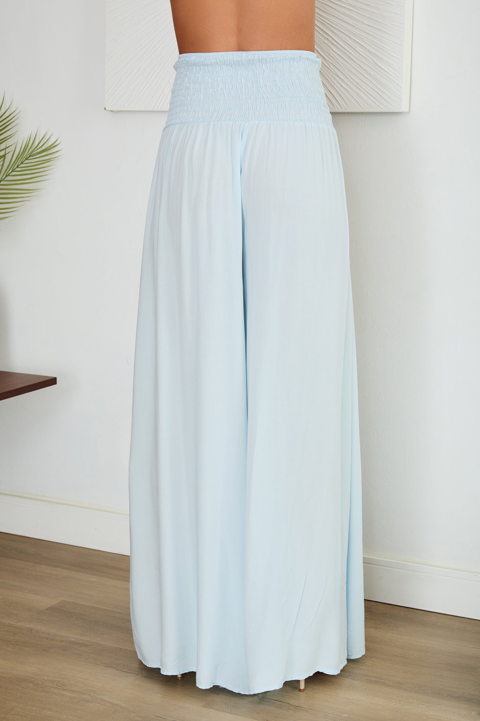 Damskie spodnie z szerokimi nogawkami i marszczonym pasem-Pants for woman-Olave