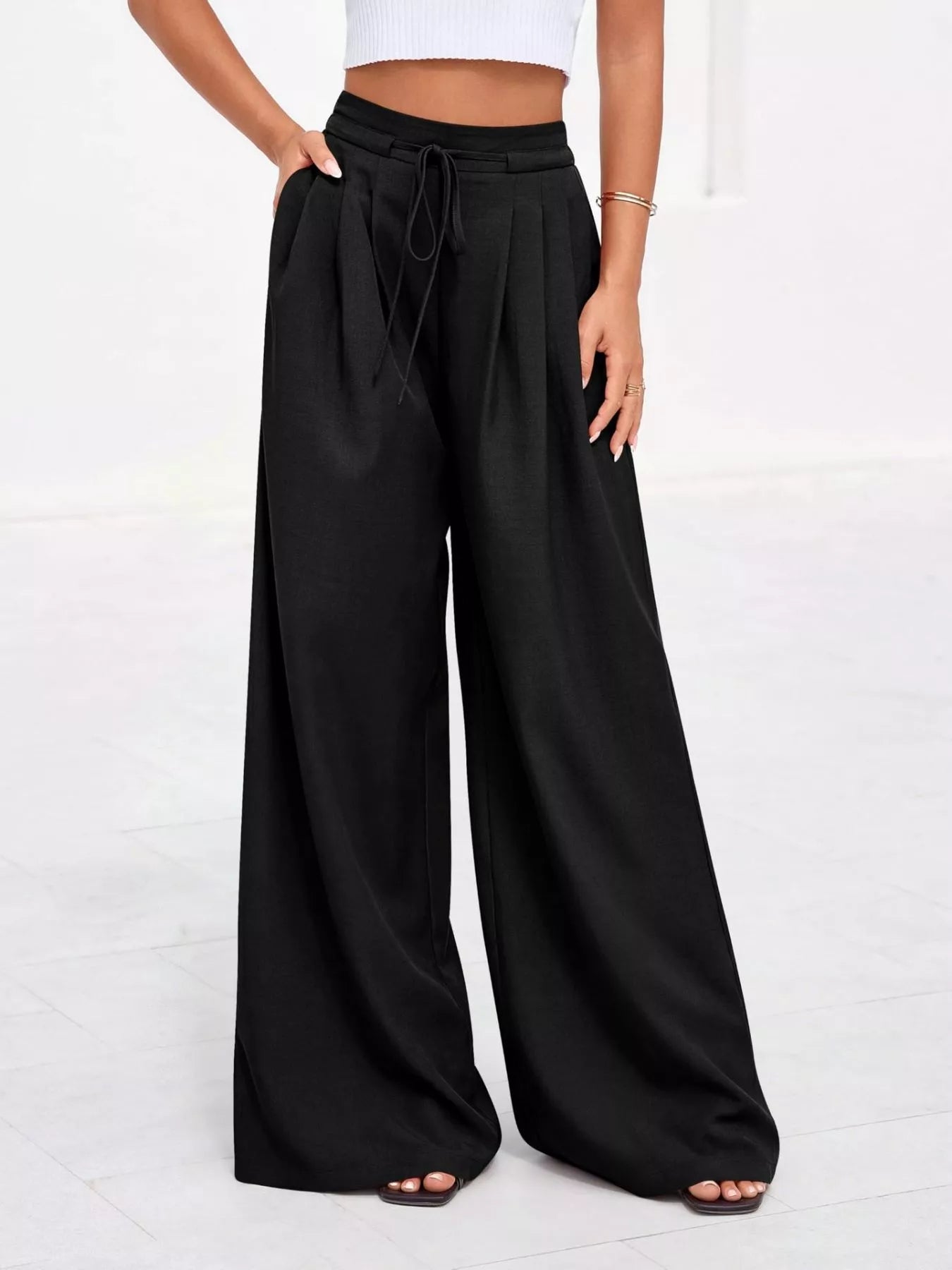 Damskie spodnie z wysokim stanem, szerokimi nogawkami i plisami-Pants for Women-Olave