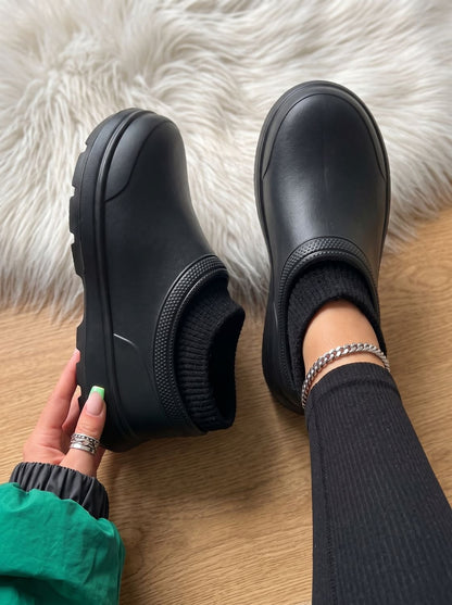 Damskie wsuwane sneakersy typu skarpetkowego na platformie-Footwear for women-Olave