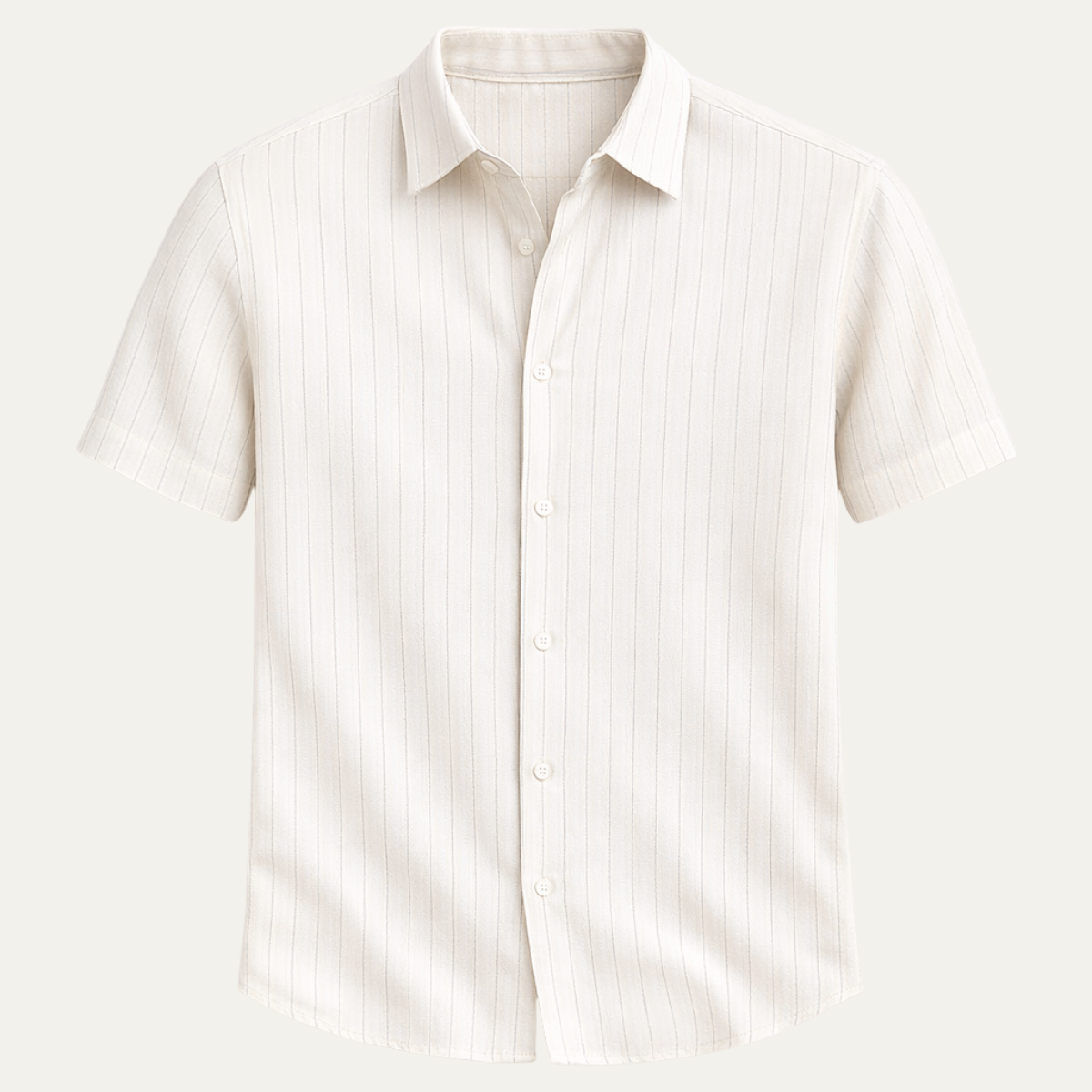 Męska koszula z krótkim rękawem zapinana na guziki posiadająca pionową prążkowaną teksturę oraz kieszeń na piersi-Shirts for men-Olave