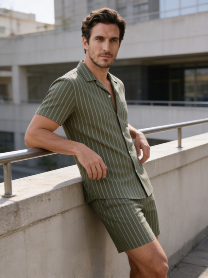 Męski komplet z koszulą z krótkim rękawem w prążki-Sets for Men-Olave