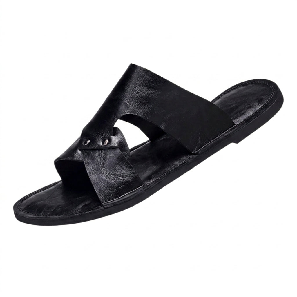 Męskie klapki z szerokim paskiem i metalowymi nitami-Footwear for men-Olave