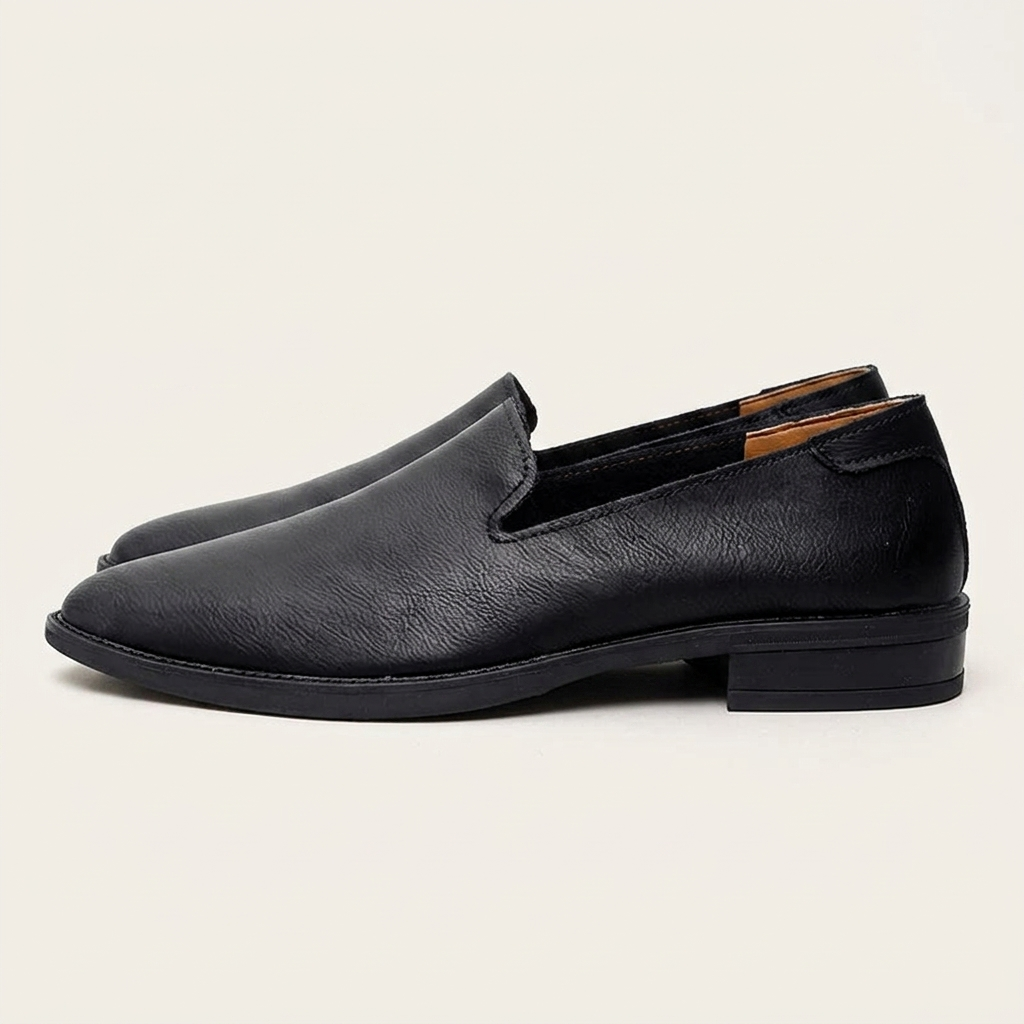 Męskie mokasyny wsuwane o fakturowanym wykończeniu-Footwear for men-Olave