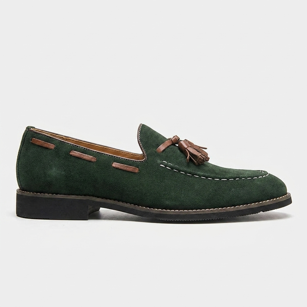 Męskie mokasyny z zamszu z chwostami i kontrastowymi przeszyciami-Footwear for men-Olave