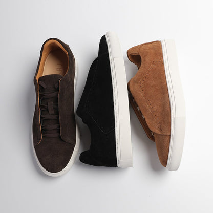 Męskie niskie sneakersy z zamszu-Footwear for men-Olave