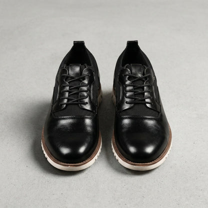 Męskie sneakersy sznurowane z teksturowanymi panelami-Footwear for men-Olave