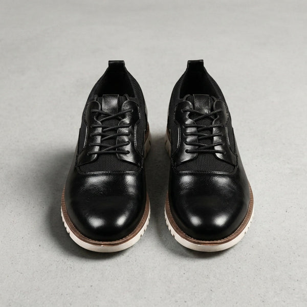 Męskie sneakersy sznurowane z teksturowanymi panelami-Footwear for men-Olave