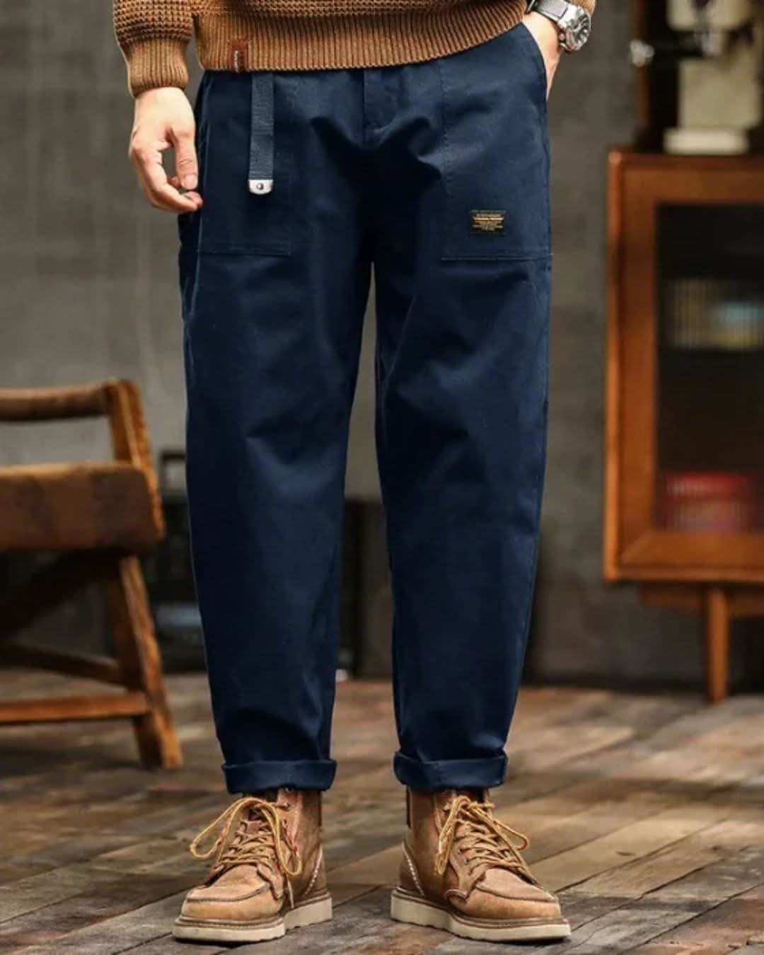 Męskie spodnie cargo z naszywanymi kieszeniami i paskiem-Pants for Men-Olave