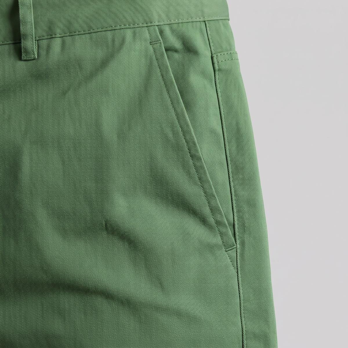 Męskie szorty chino z podwiniętym brzegiem-Shorts for men-Olave