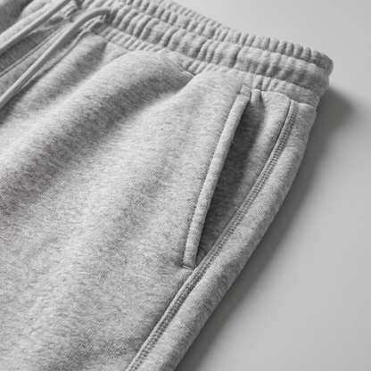 Męskie szorty dresowe ze sznurkiem i przeszyciami-Shorts for men-Olave