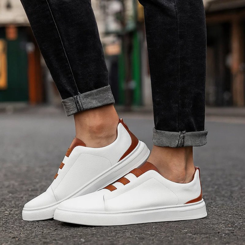 Męskie wsuwane sneakersy z kontrastowym paskiem-Footwear for men-Olave