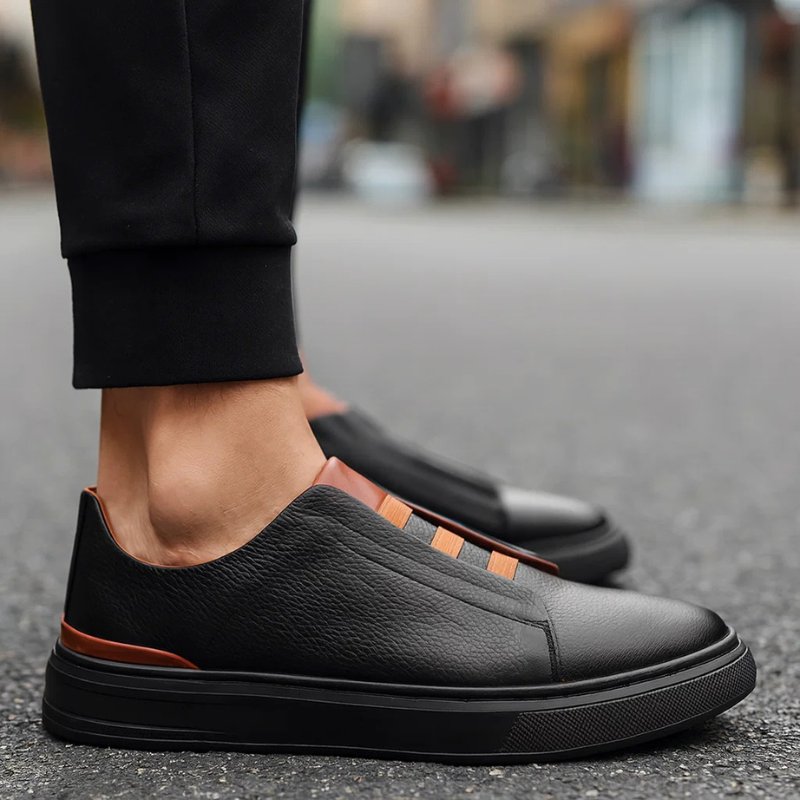 Męskie wsuwane sneakersy z kontrastowym paskiem-Footwear for men-Olave