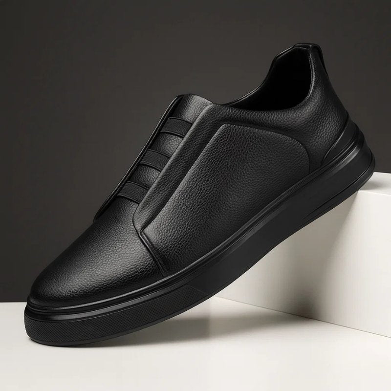 Męskie wsuwane sneakersy z kontrastowym paskiem-Footwear for men-Olave