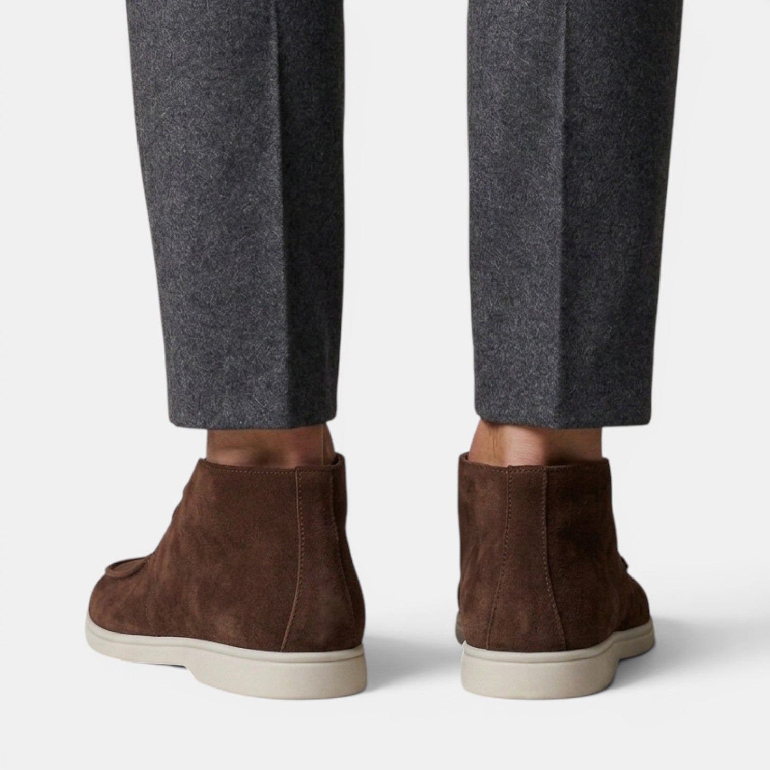 Męskie zamszowe buty typu chukka z przeszyciem typu moc-toe 4