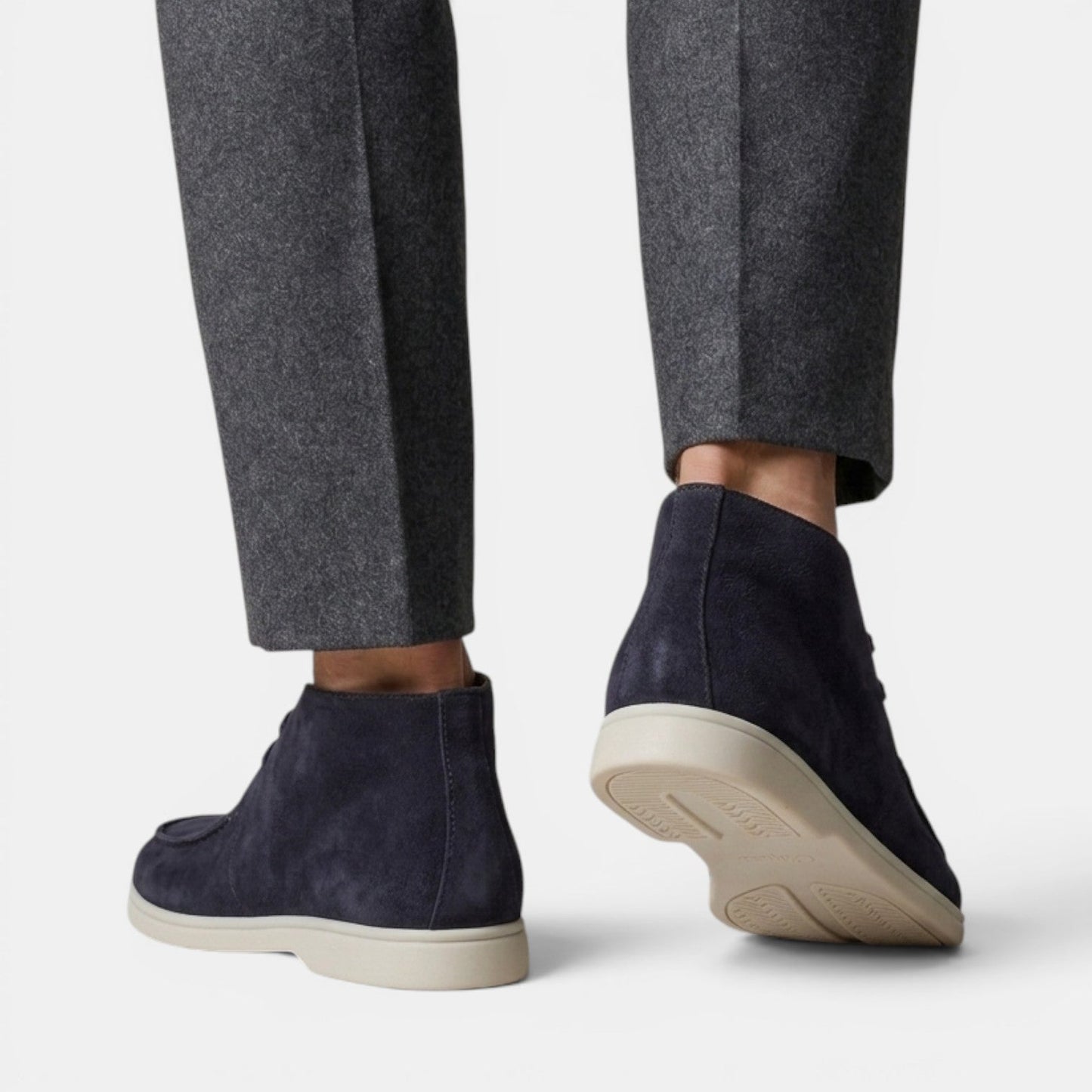 Męskie zamszowe buty typu chukka z przeszyciem typu moc-toe 8