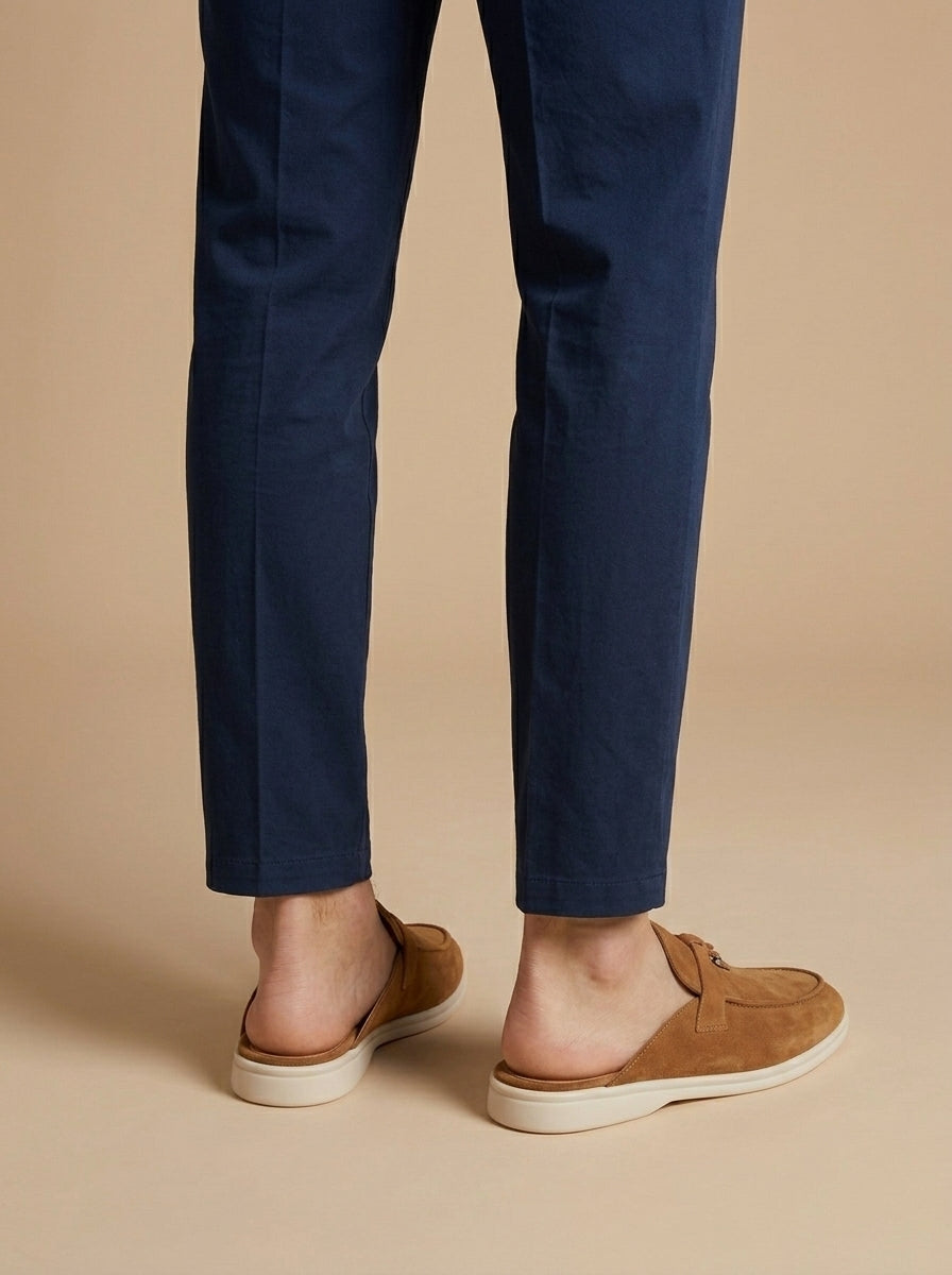 Męskie zamszowe mokasyny bez pięty z metalowym detalem i gumową podeszwą-Dress shoes for men-Olave