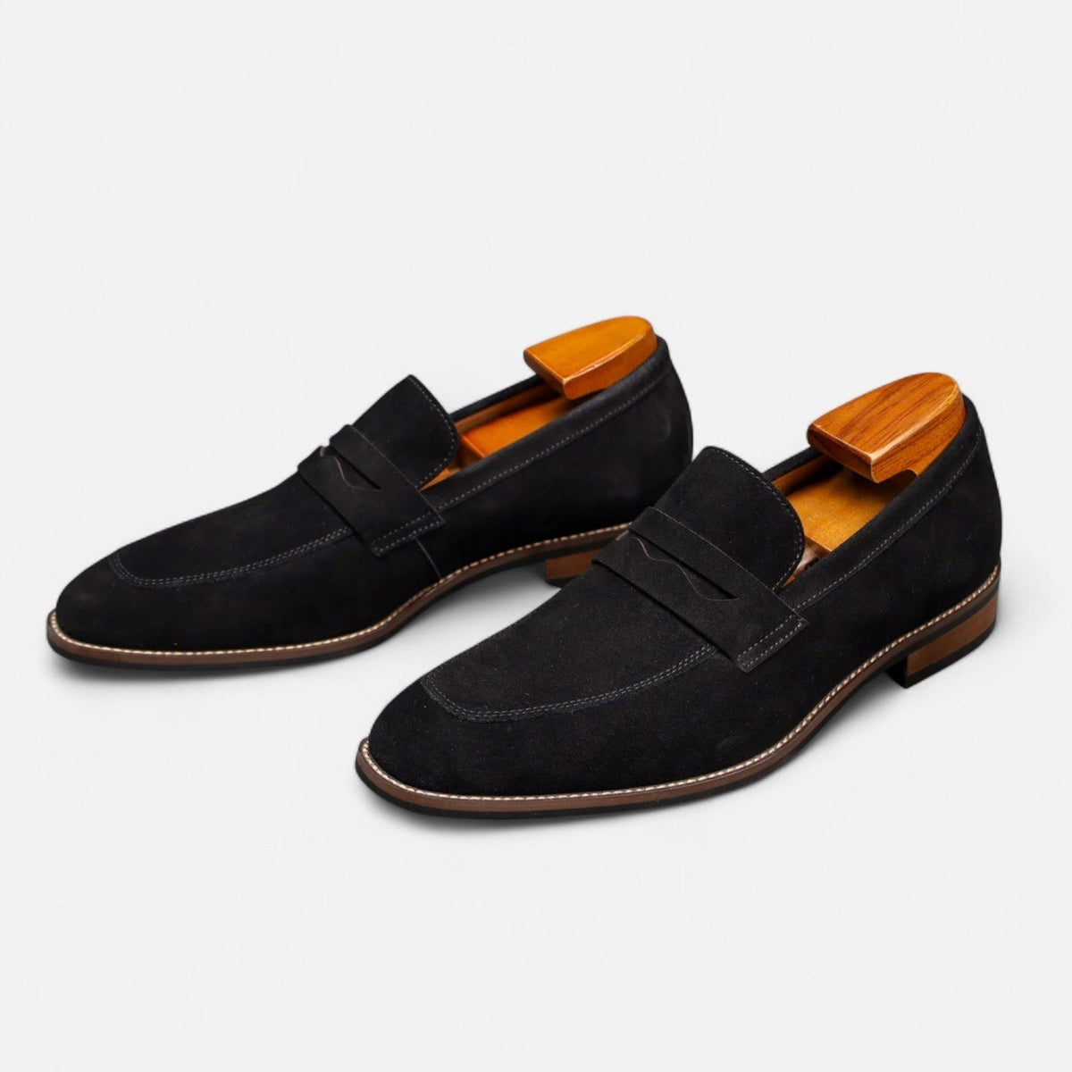 Męskie zamszowe mokasyny typu penny loafers z przeszyciem na nosku-Footwear for men-Olave