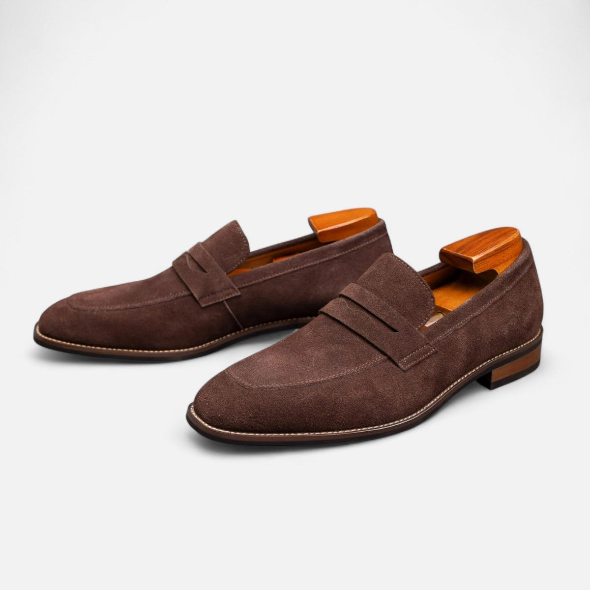 Męskie zamszowe mokasyny typu penny loafers z przeszyciem na nosku-Footwear for men-Olave