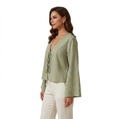Damska bluzka typu crop top z wiązaniem z przodu i rozszerzanymi rękawami-Blouses for Women-Olave