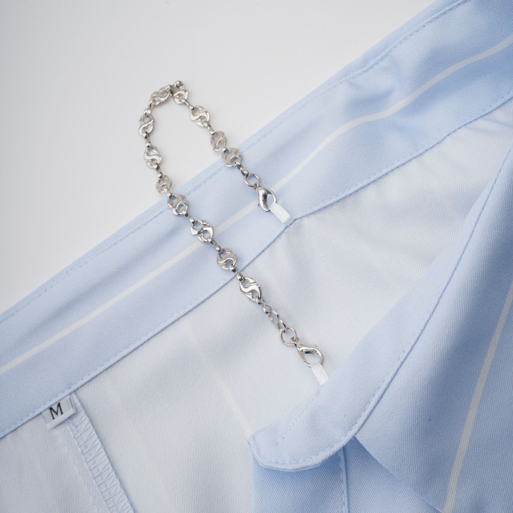 Damska bluzka w paski z odkrytymi ramionami i łańcuszkami-Blouses for women-Olave