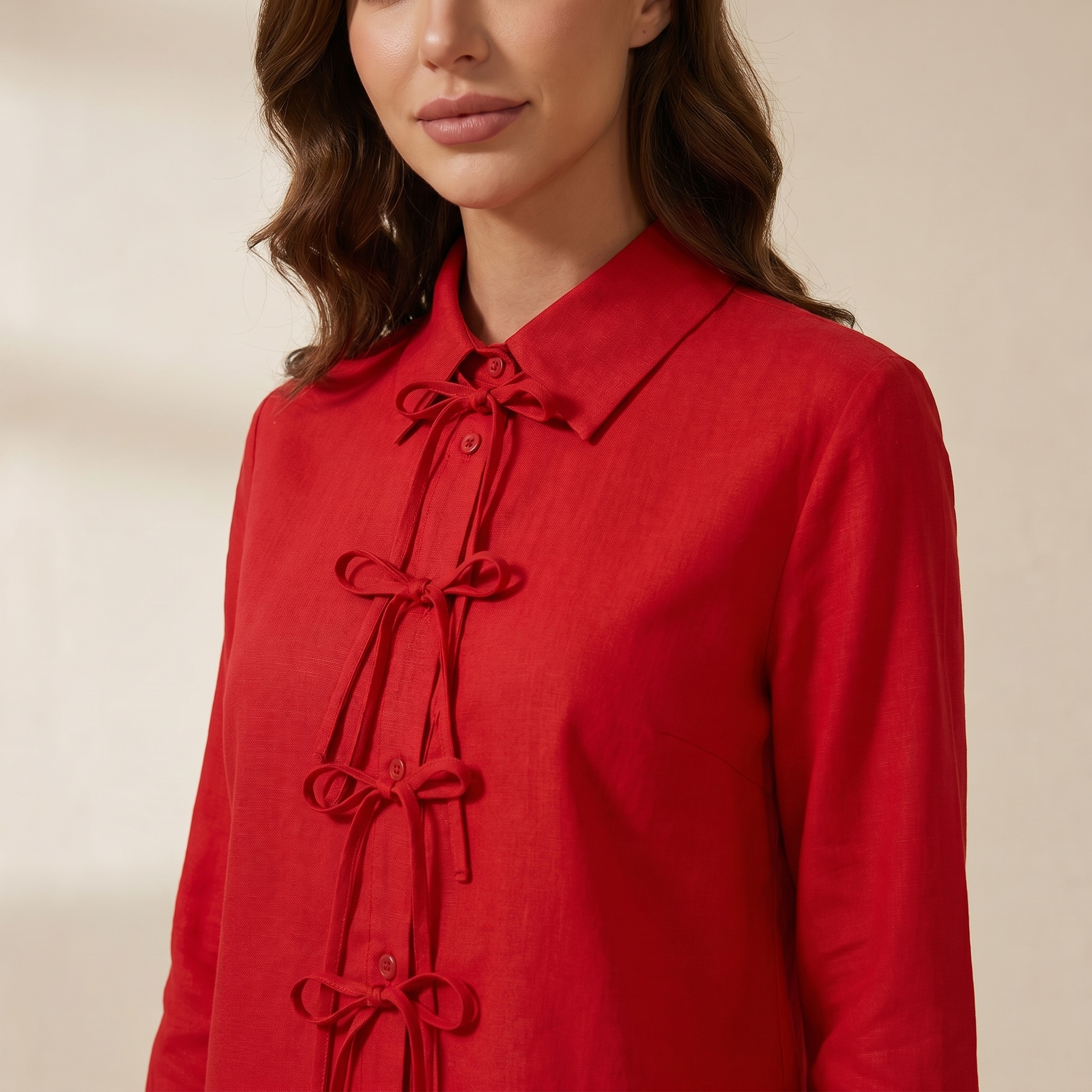 Damska bluzka z długim rękawem, kołnierzykiem i wiązaniami na kokardy-Blouse for women-Olave