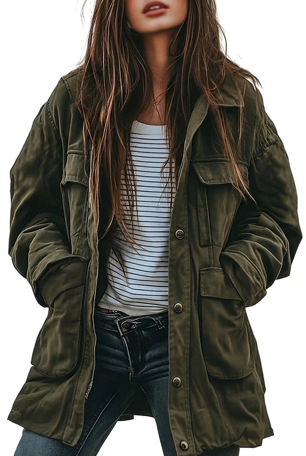 Damska kurtka typu utility z kieszeniami z klapkami i zapięciem na guziki-Jacket for women-Olave