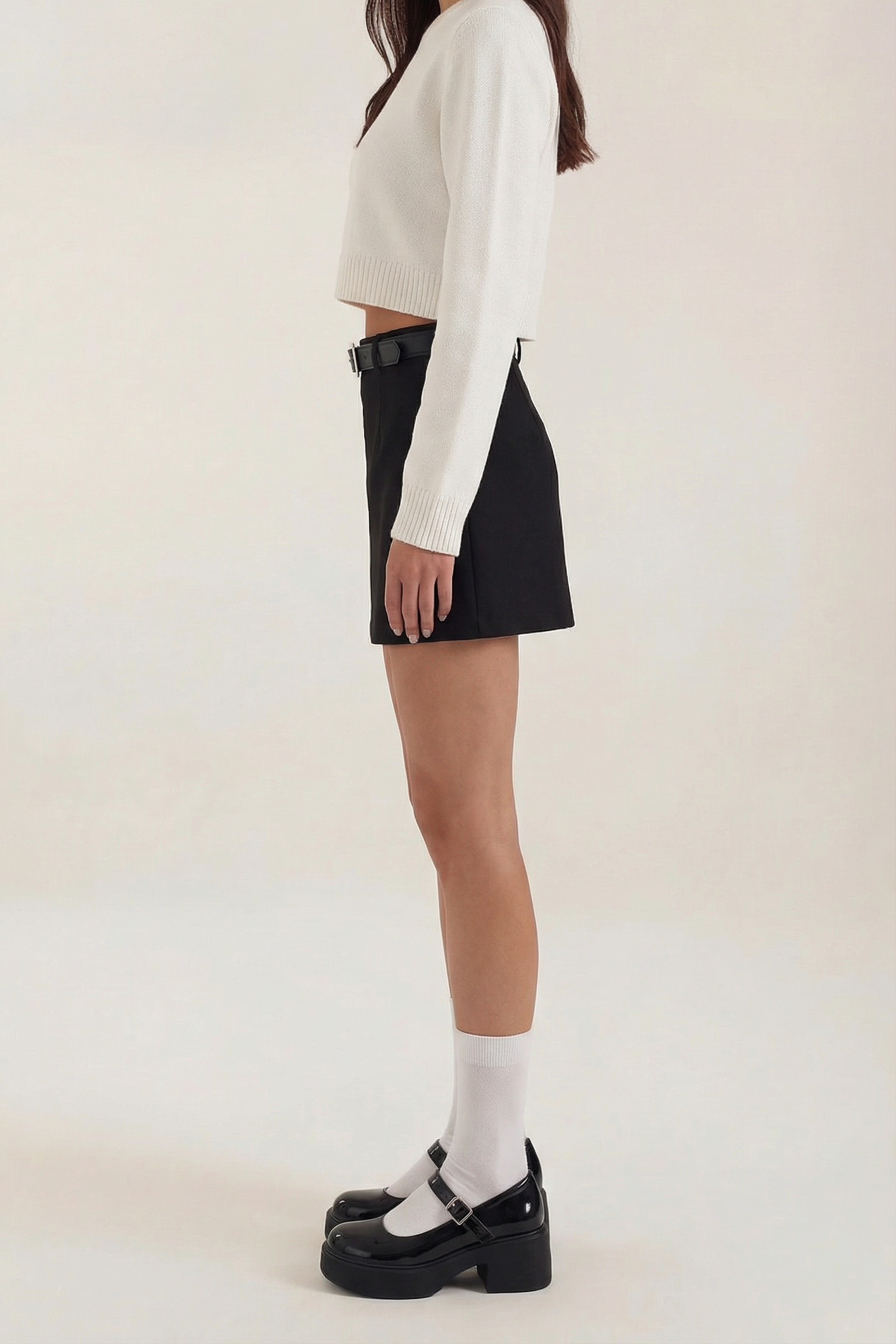 Damska spódnica mini z wysokim stanem, szlufkami i prostym dołem-Skirt for women-Olave