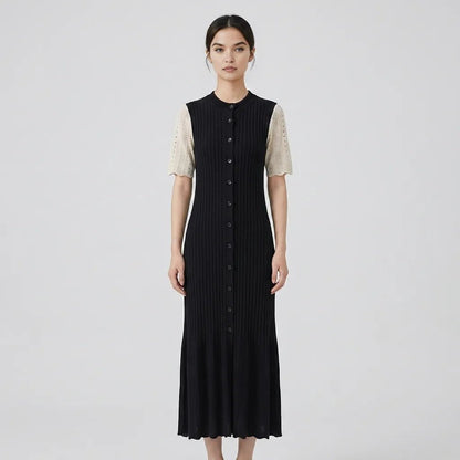 Damska sukienka dzianinowa z kołnierzem i listwą guzikową-Midi Dress-Olave