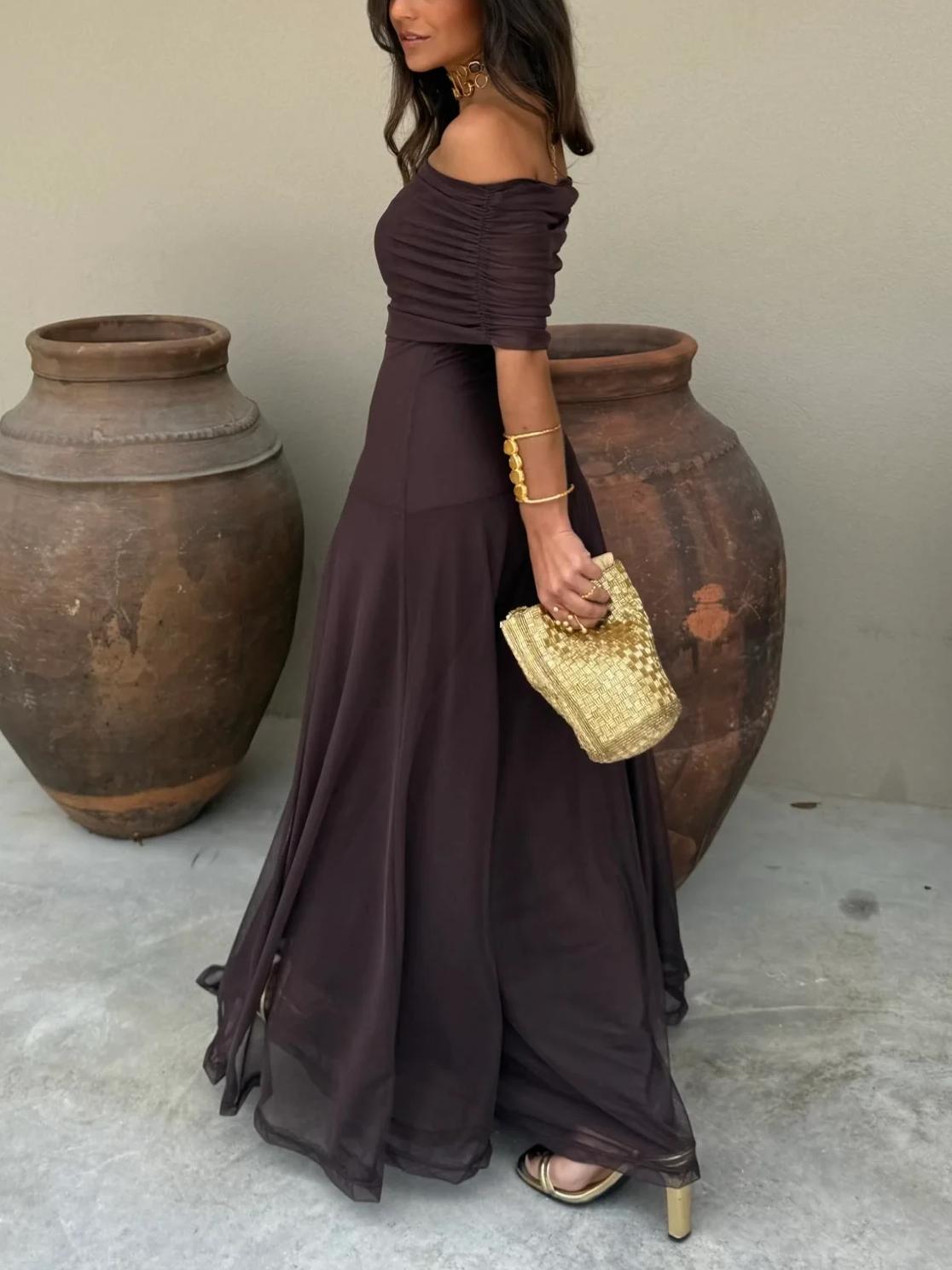 Damska sukienka maxi z odkrytymi ramionami i siateczkową nakładką-Maxi Dress-Olave