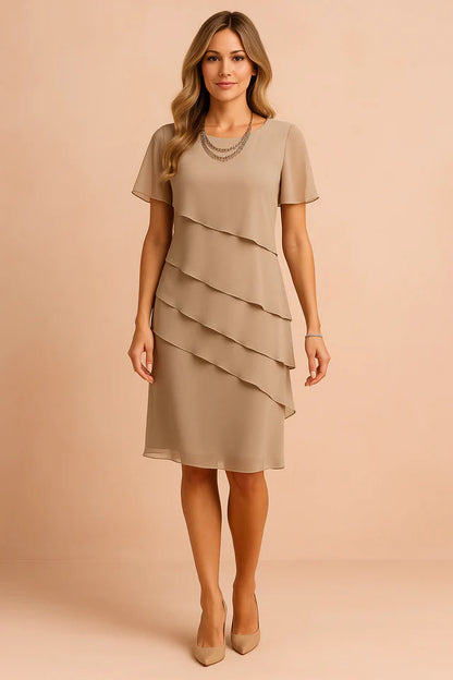 Damska sukienka midi z krótkim rękawem, okrągłym dekoltem i asymetrycznymi warstwami-Midi Dress-Olave