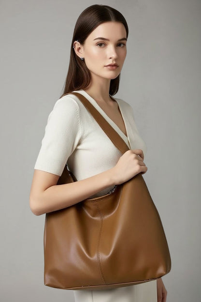 Damska torba na ramię o zakrzywionej formie z szerokim paskiem-Accessories for Women-Olave